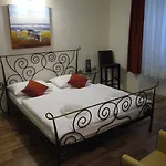 Palace Heritage Apartman *